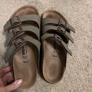 Size 39 Birkenstock